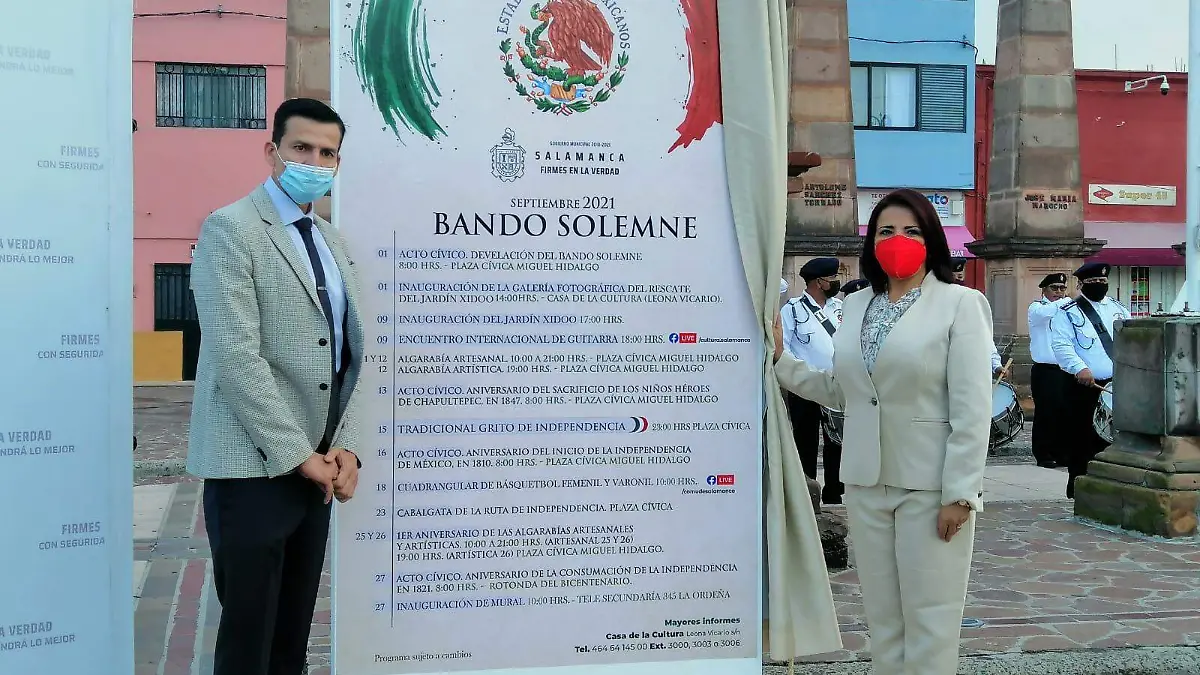 Devela alcaldesa Bando solemne 1