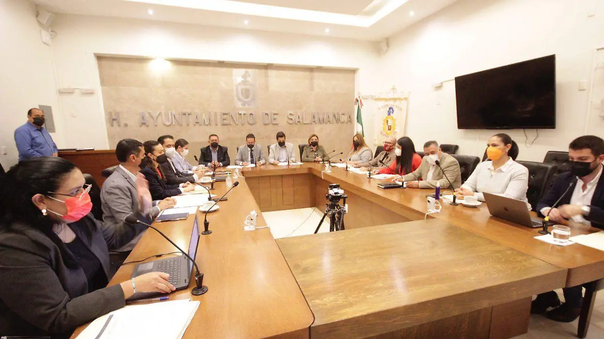 APRUEBAN MODIFICACION A PRESUPUESTO DE EGRESOS (2)