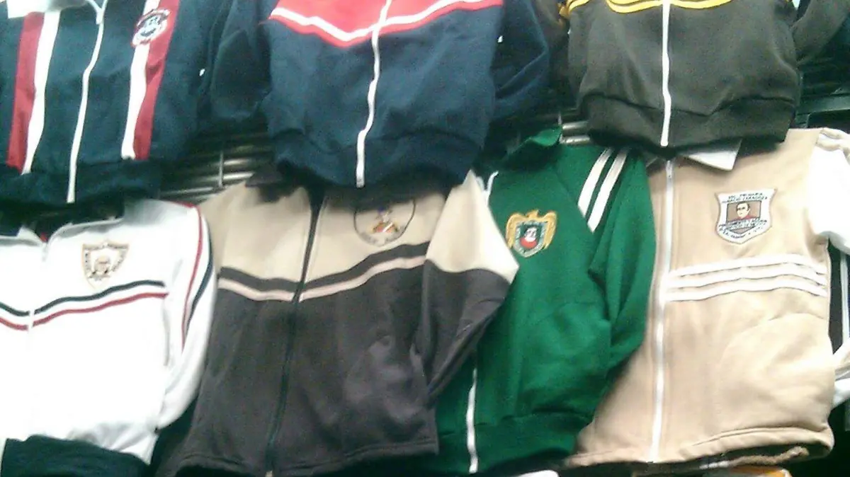IMPACTA PANDEMIA VENTA DE UNIFORMES ESCOLARES 1
