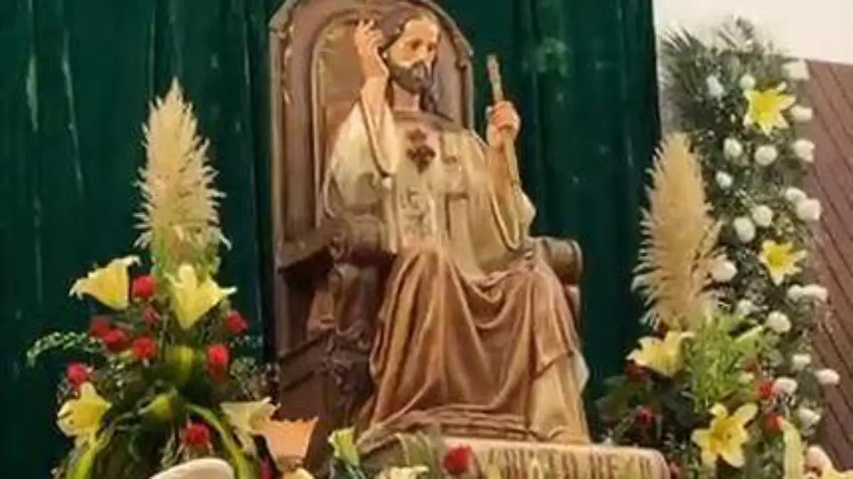 CELEBRAN-A-CRISTO-REY-(1)-OKOKOK