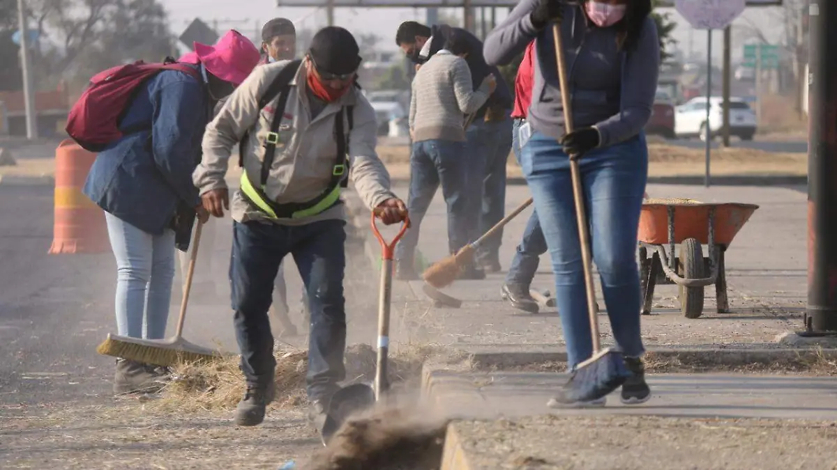 CONTINÚA MANTENIMIENTO EN VAILIDADES DE LA CIUDAD 1