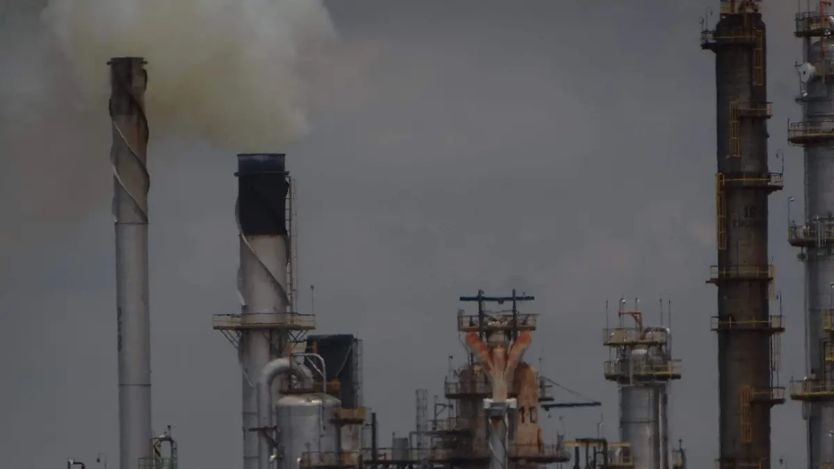 REFINERIAS CHATARRAS RIESGO PARA LA POBLACION  (2)