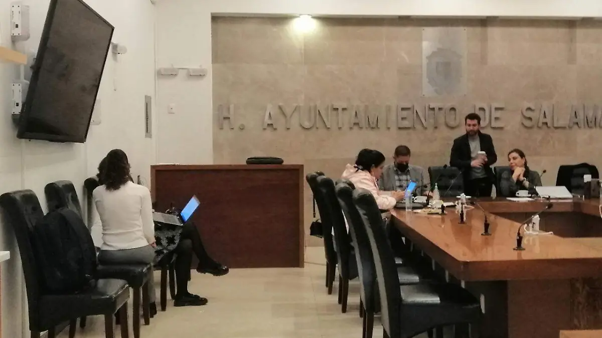 ddca5885-7f1e-4d9e-bed6-5459e729c72b