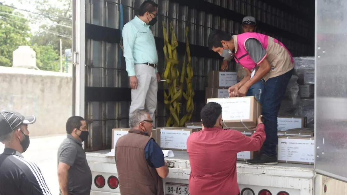 Llega material electoral  2