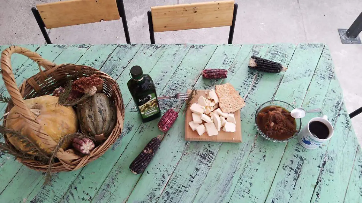 INVITAN A FERIA DEL LICOR Y LOS QUESOS 1