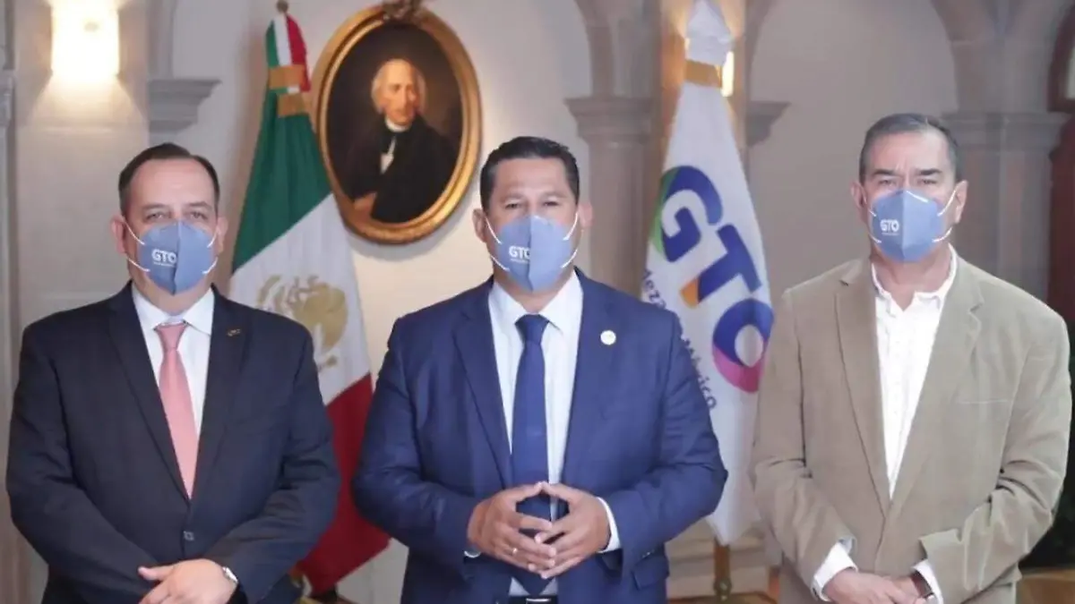 Cambia-equipo-gobernador