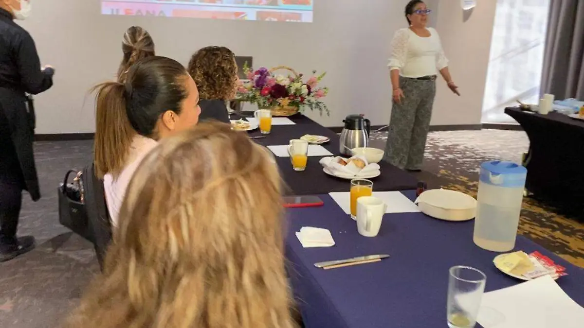 BUSCAN EMPODERAR A MUJERES EMPRESARIAS 3