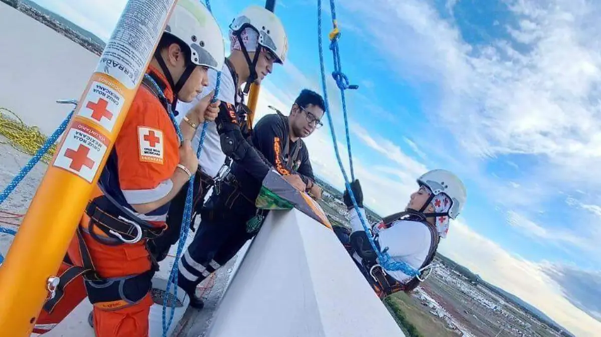 VIAJA-SALMANTINO- AL- EXTRAJERO-4