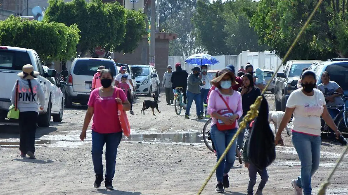 Analizan  zona para la habilitacion de un pozo de agua (2)