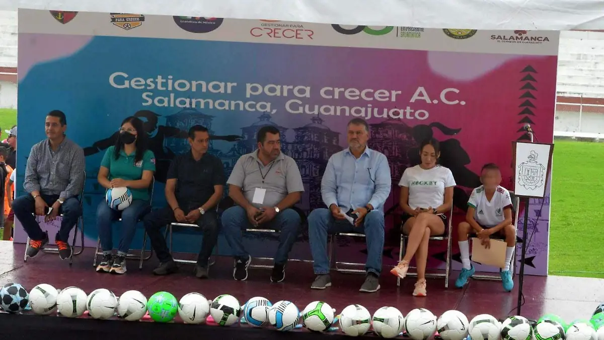 e7684408-dec0-4d78-86ef-72b338fdd450