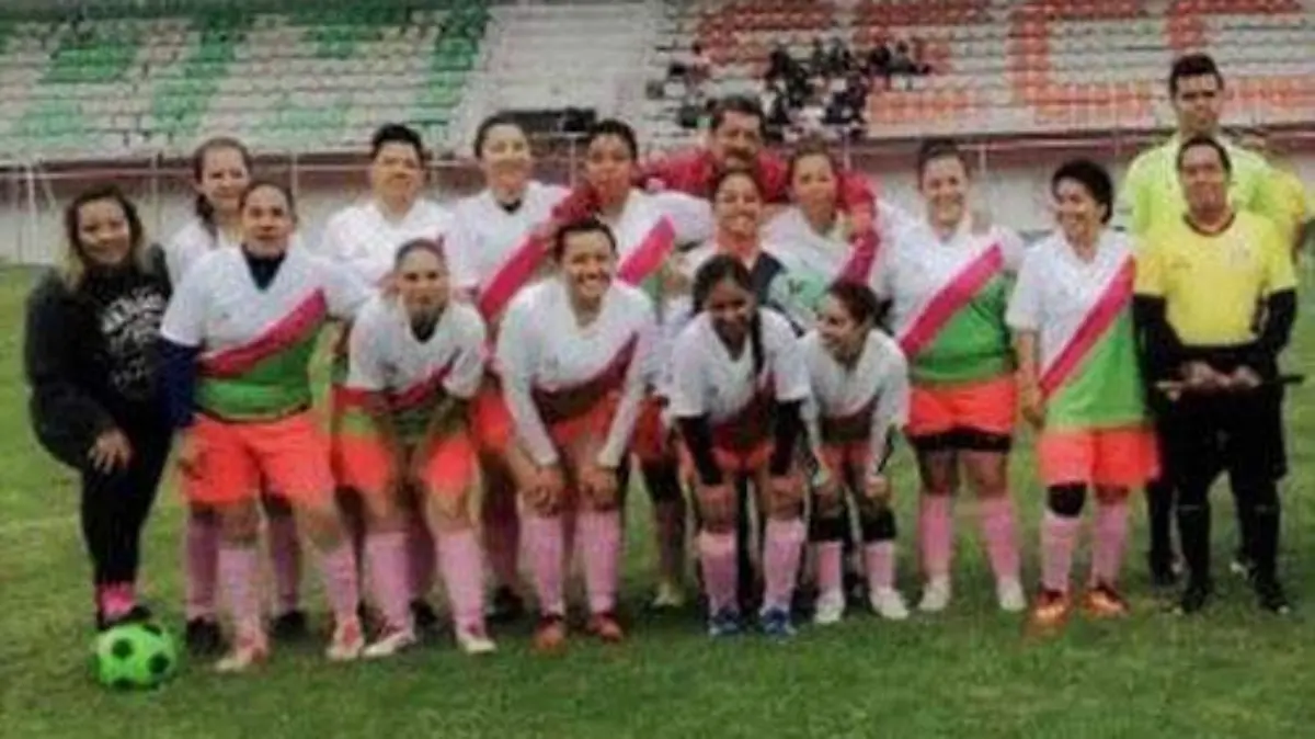 FEMENIL.180818.DEP