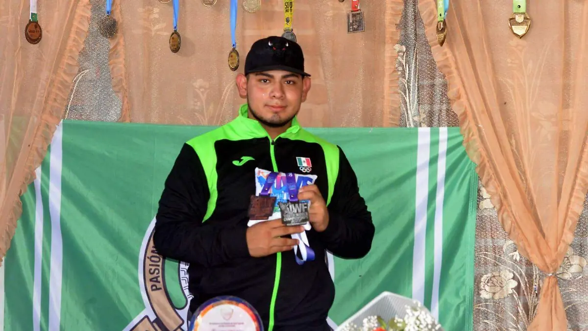 98ec36a2-280f-404a-ac51-2bfe8dc038bd