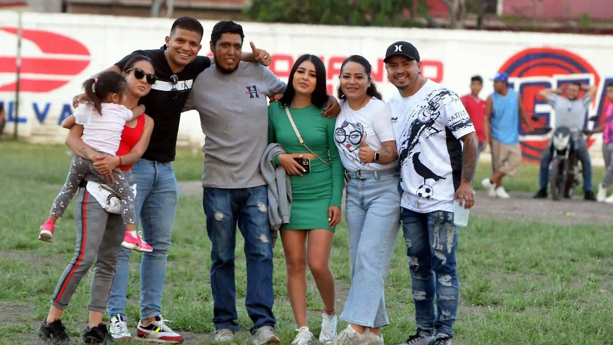 096ef946-f818-43d2-a023-502c004878e5