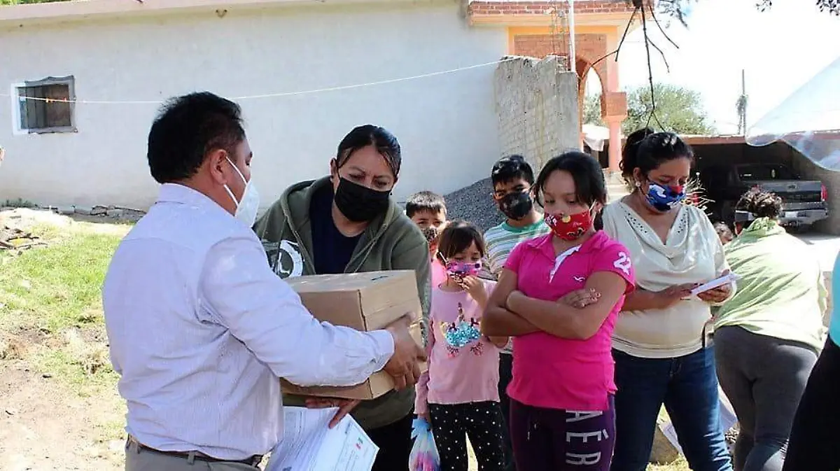 CONTINUAN APOYOS ALIMENTARIOS (1)