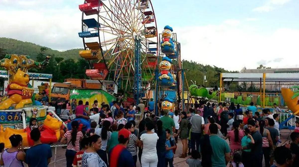 SE DESCARGA EXPO FERIA (1)