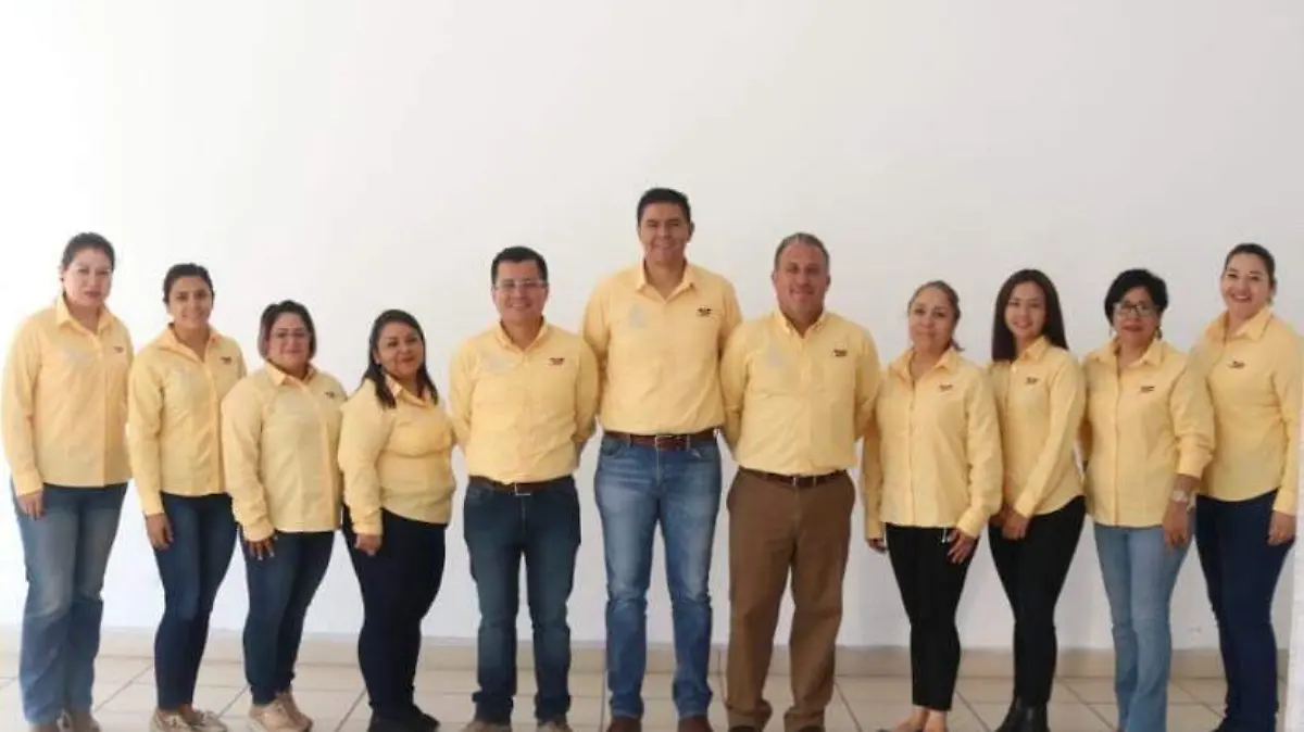 GRUPO GERONTOLÓGICO DE DIF MANTIENE TALLERES DE DANZA PARA ADULTOS MAYORES 1