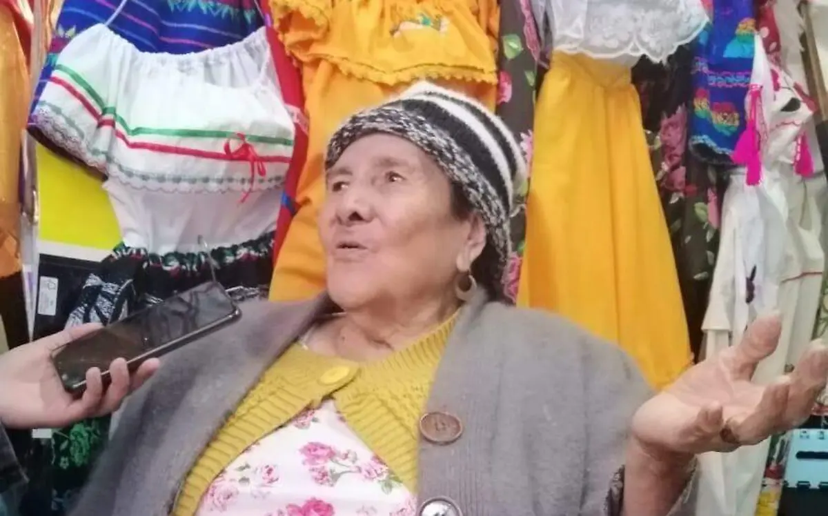 77 AÑOS SIENDO COMERCIANTE 1