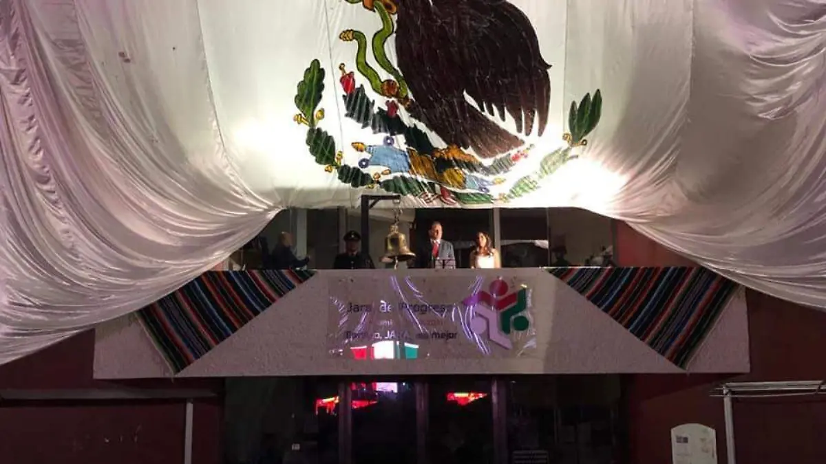 FIESTAS PATRIAS ATIPICAS (1)