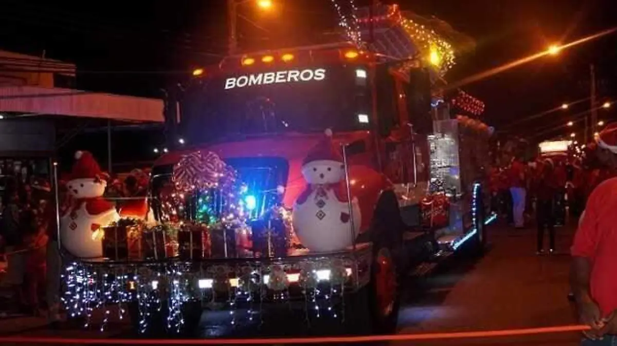 INVITAN A DESFILE DE CUERPOS DE AUXILIO (2)