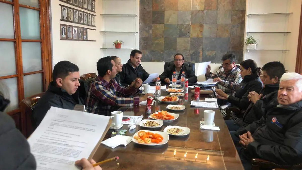 APRUEBAN COMITE DE ADQUISICIONES DEL H. AYUNTAMIENTO (1)