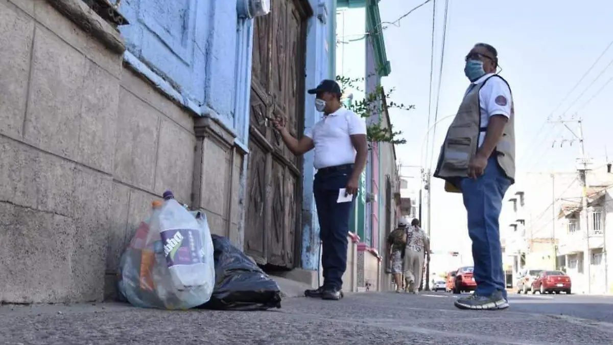 RECUERDAN A CIUDADANOS BARRER EL FRENTE DE SUS CASAS 1