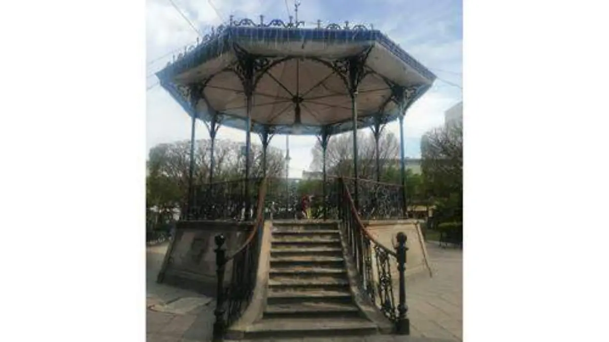 MÁS DE 100 AÑOS DE HISTORIA_ KIOSKO DE SALAMANCA 1 OK OK OK OK