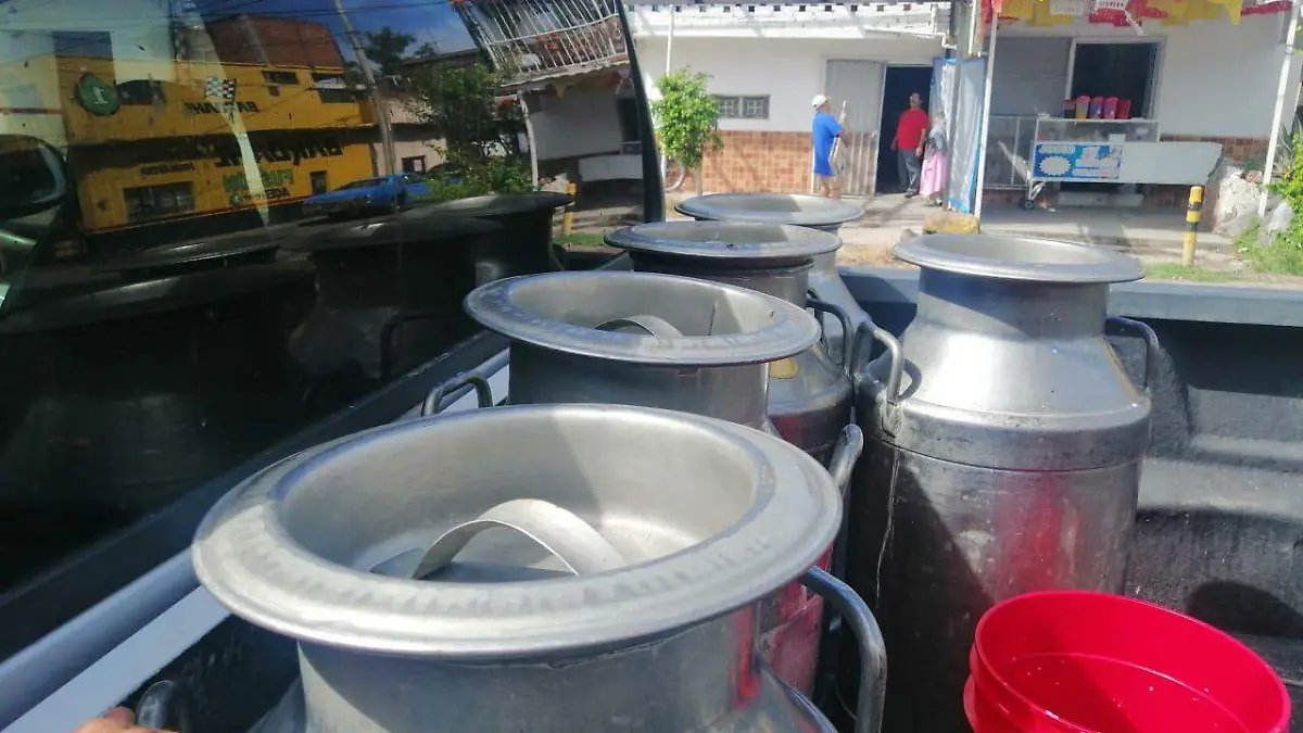 LECHERO, OFICIO QUE DESAPARECE. 1