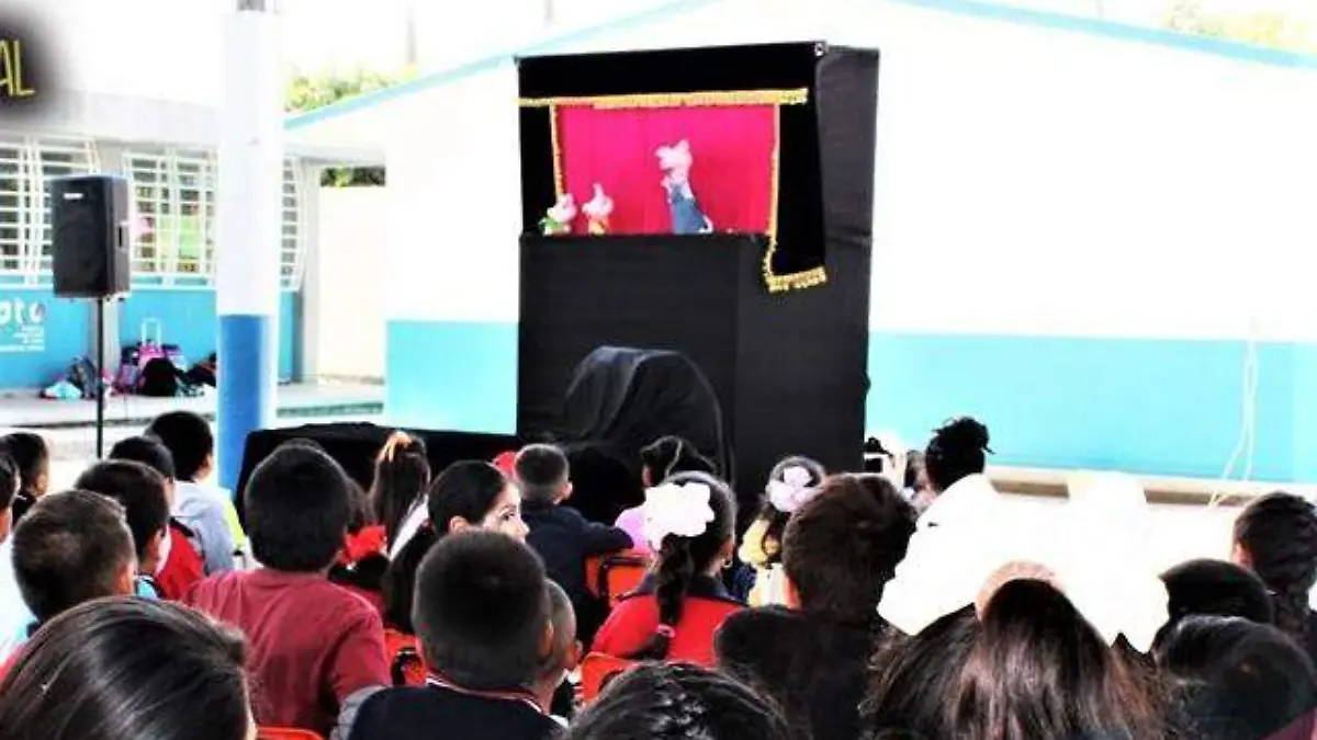 ALUMNOS DE  PRIMARIA MARIANO MATAMOROS SE ACERCAN AL ARTE  (1)
