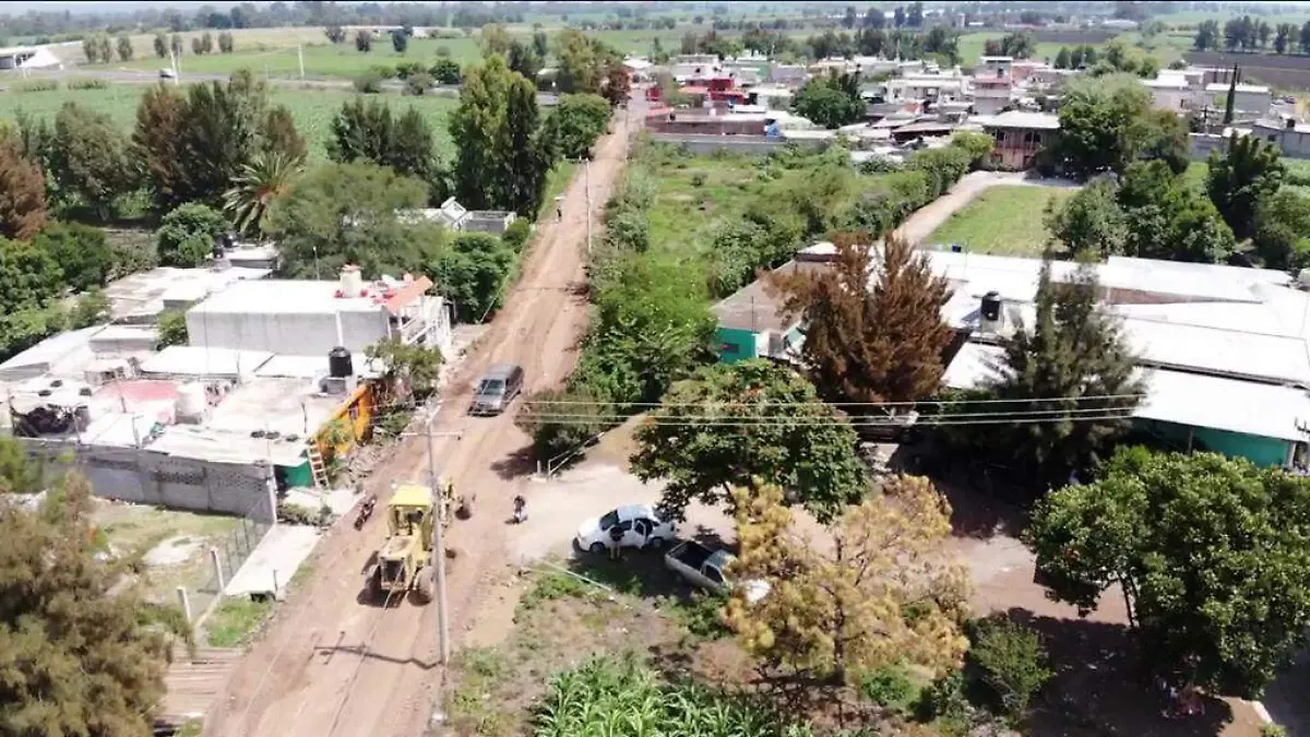CONTINUAN TRABAJOS EN EL ACCESO A POZO DE AROSTEGUI  (1)