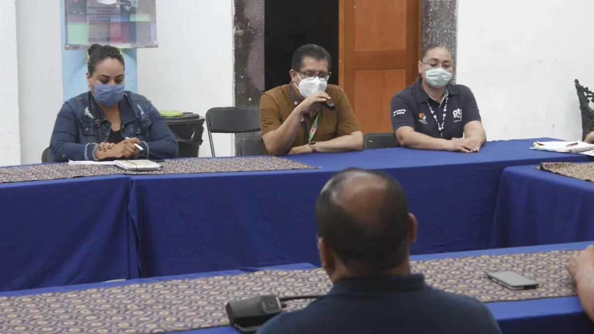 REALIZA REUNION DE TRABAJO EL COMITE DE SALUD DEL COVID (1)