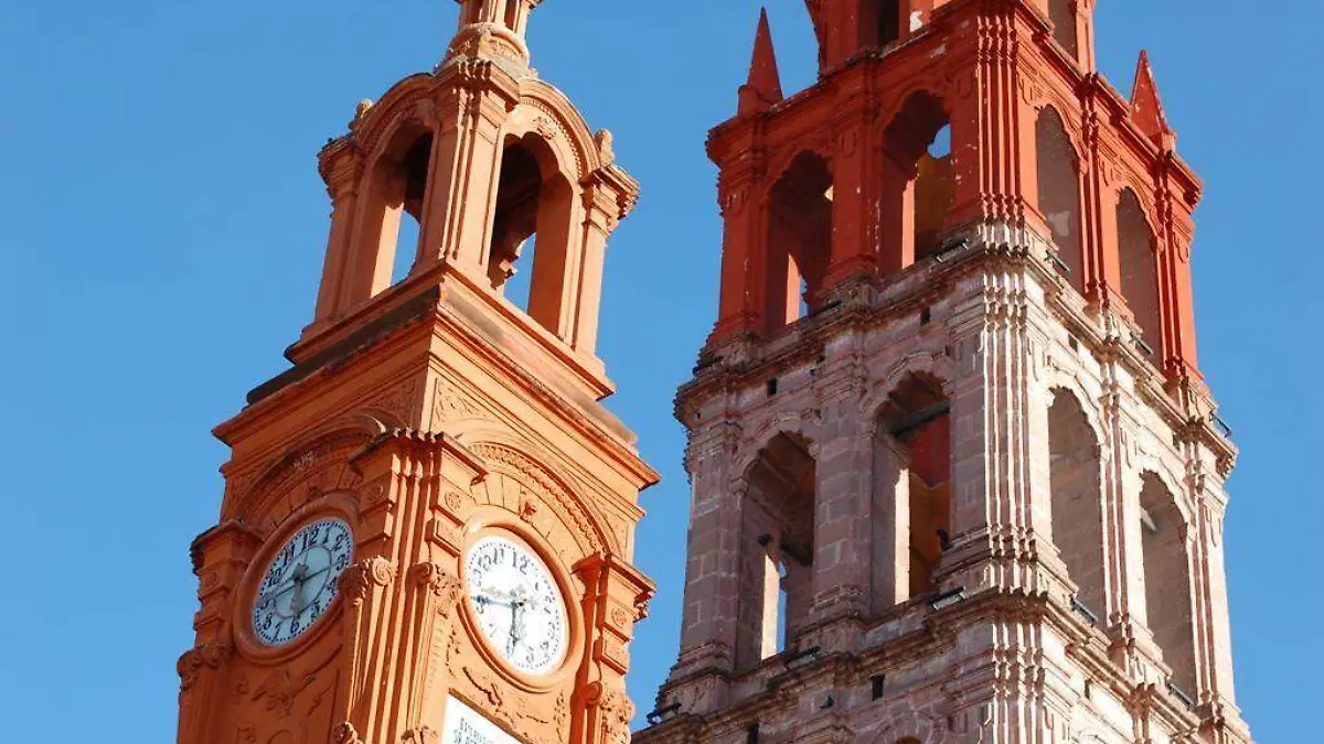 Parroquia de Santiago Apostol  (1)