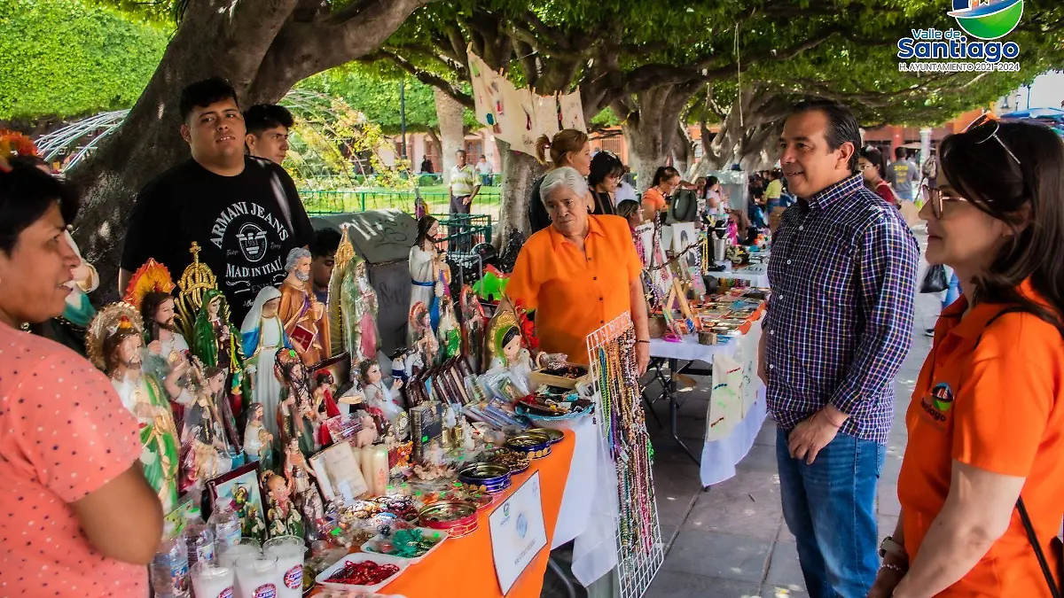 visita alcalde el mercado naranja 1