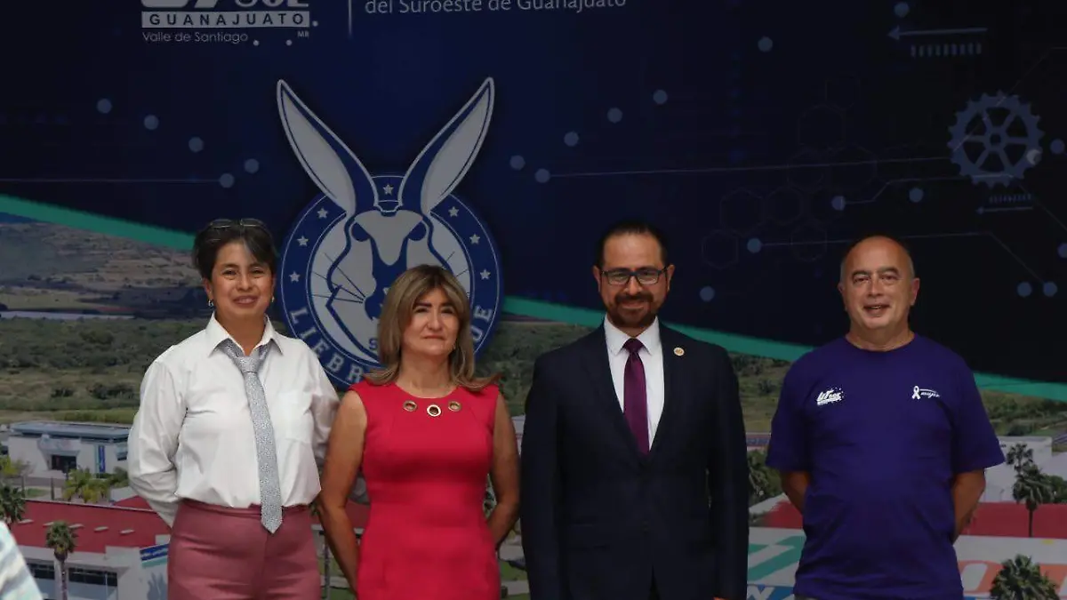 mujeres en la UTSOE 1