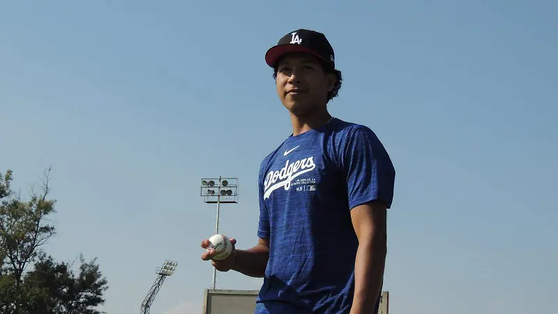 Bryan Lara, listo para triunfar en la sucursal de los Dodgers en República Dominicana