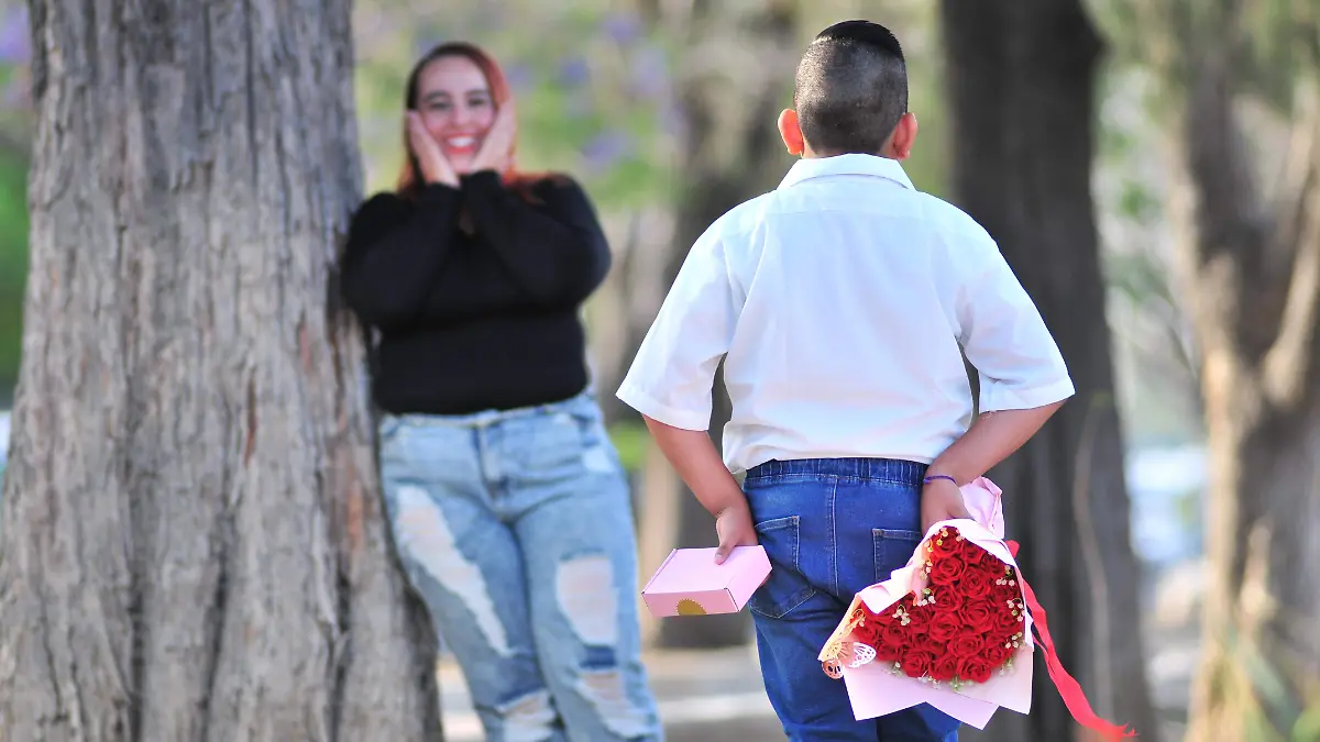 feliz.jpg