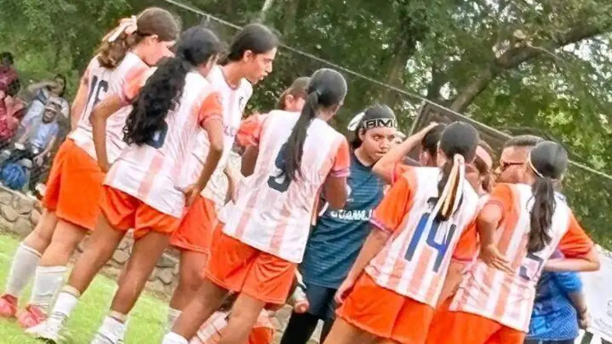 FUTURASPROMESASDELFUTBOLFEMENIL-Cortesia-CeciliaRamirez