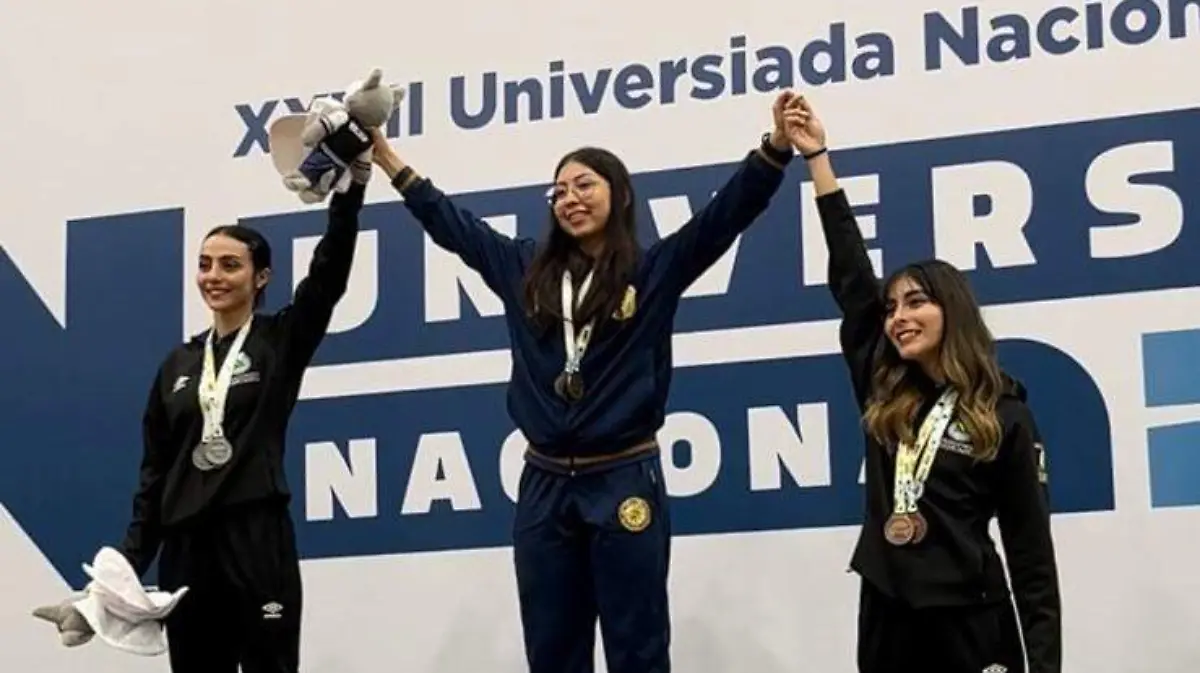 ANAPALOMAPODIO-CORTESIA-@UG