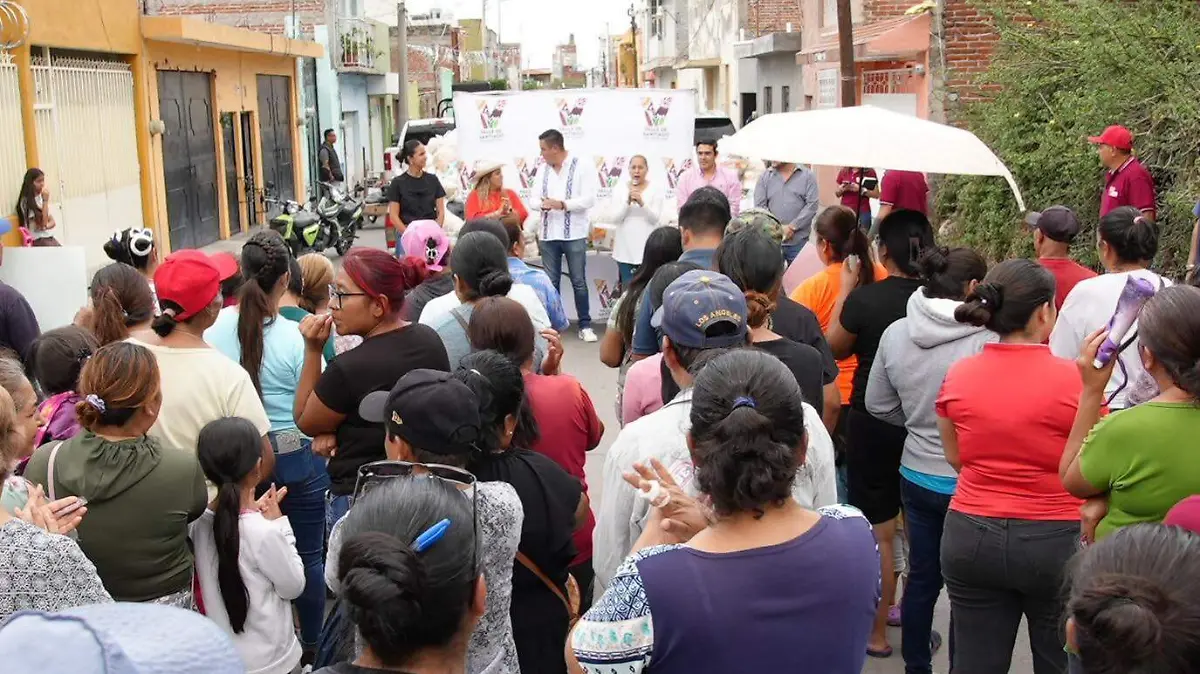 El alcalde en la Labradores