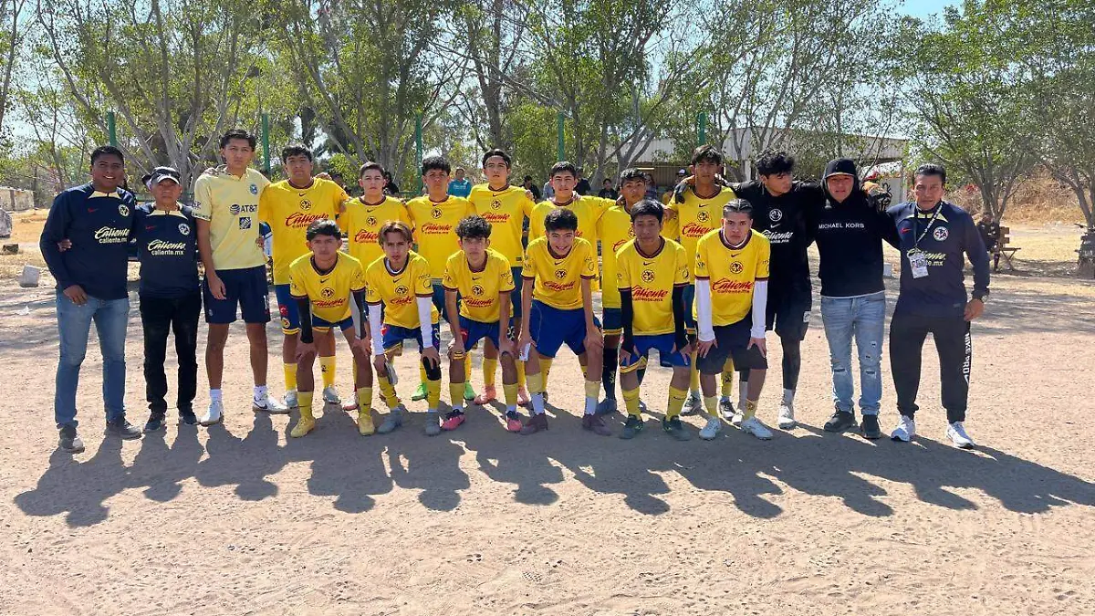 AMERICASALAMANCAEQUIPO-MiguelManjarrez-SoldeSalamanca