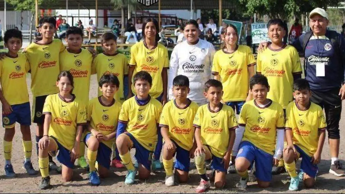 AMERICASALAMANCALIGUILLA-Cortesía-AmericaSalamanca