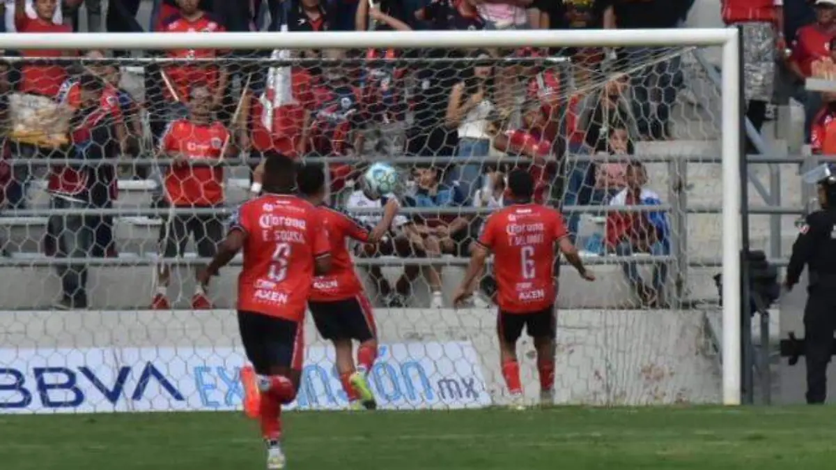 Fue al frente el cuadro fresero en busca del segundo gol