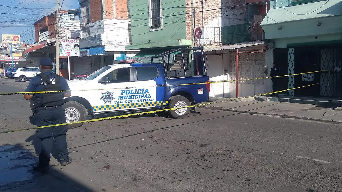 Los policias en la Heroico Colegio Militar 2