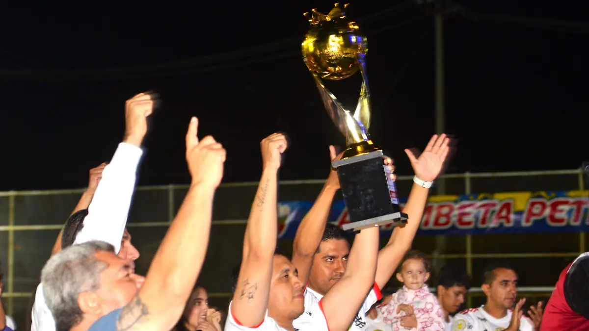 TALLERELECTRICOCAMPEON-MiguelManjarrez-SoldeSalamanca