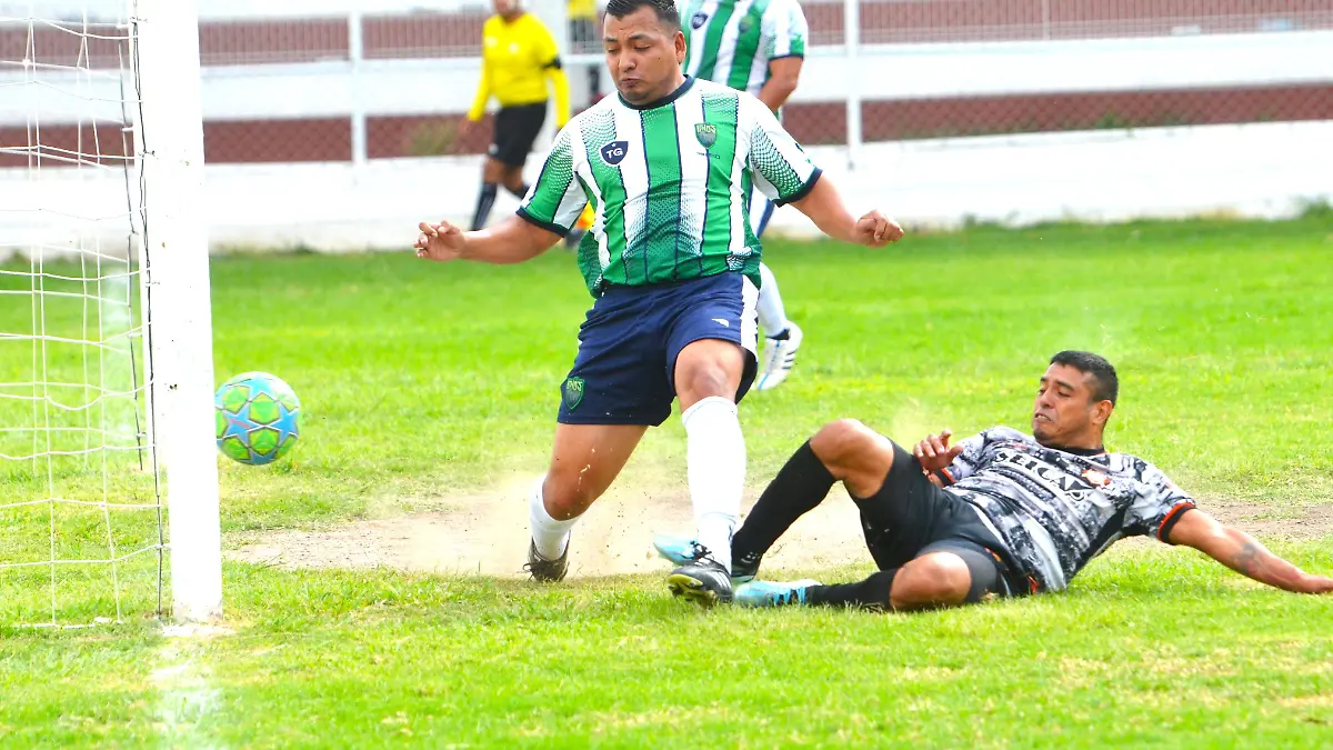 LIGASALMANTINADEFUTBOL-MiguelManjarrez-SoldeSalamanca