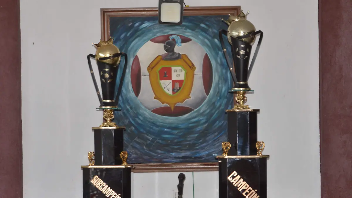FINALESTROFEOS-MiguelManjarrez-SoldeSalamanca