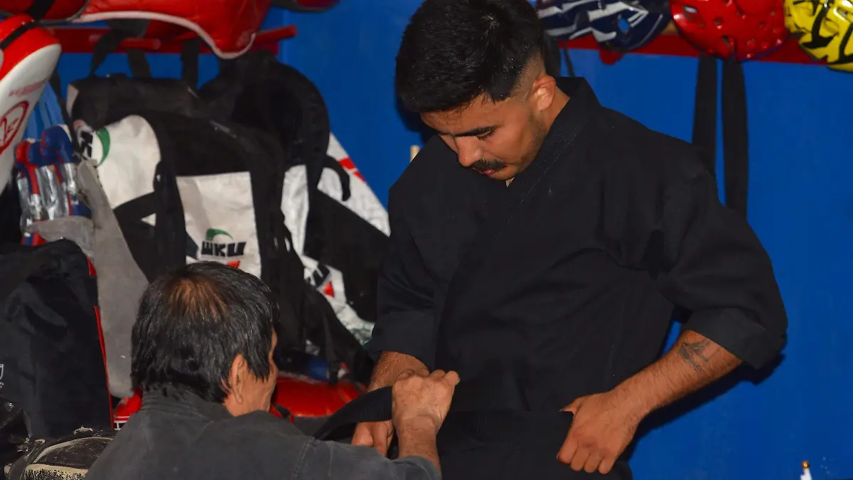 JULIOOLIVARESCINTANEGRA-MiguelManjarrez-SoldeSalamanca