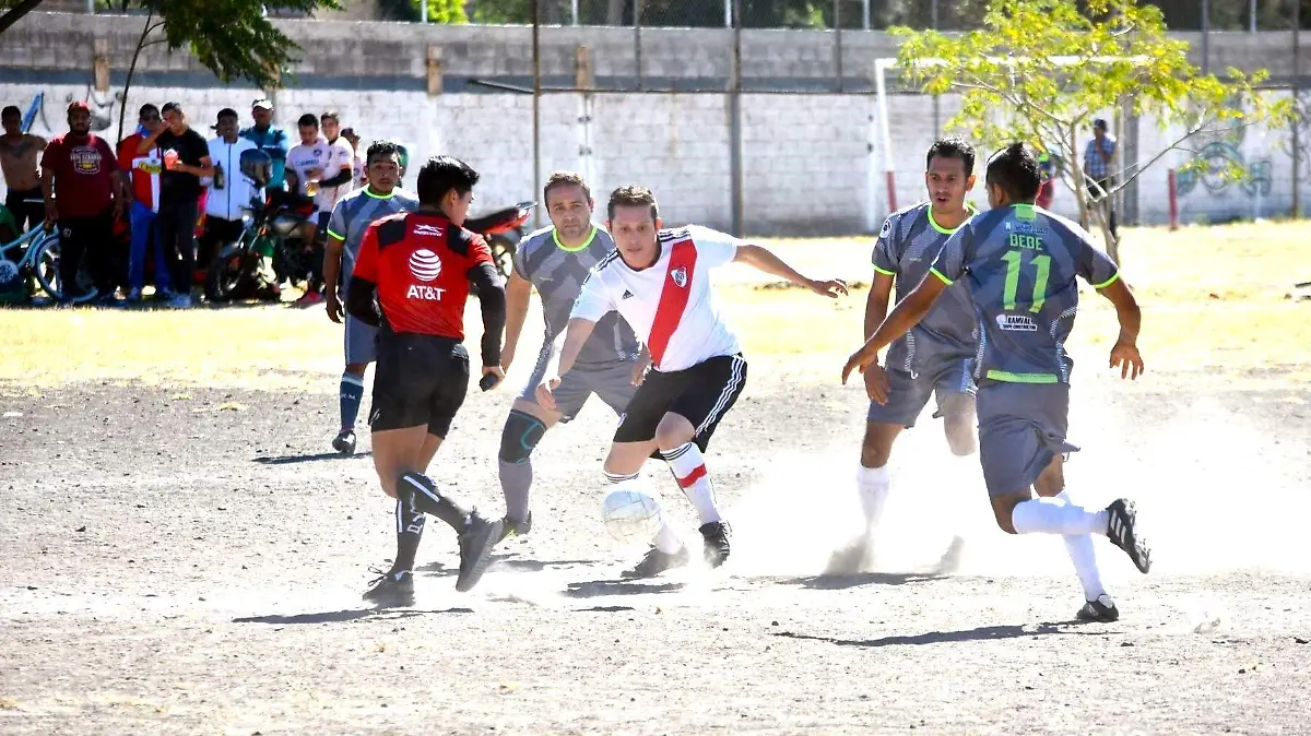 LIGASALMANITINATORNEO-MiguelManjarrez-SoldeSalamanca