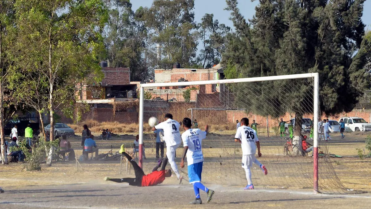 LIGADEVETERANOSUSPENDE-MiguelManjarrez-SoldeSalamanca