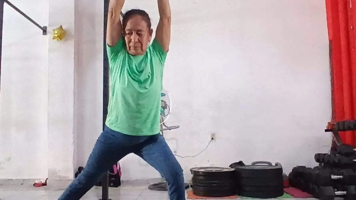 A través del ejercicio