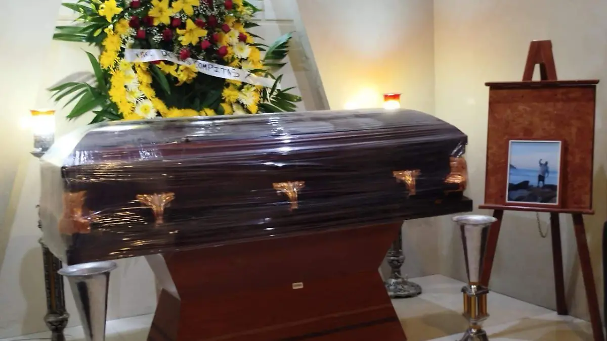 Despiden-a-chofer-fallecido-en-accidente